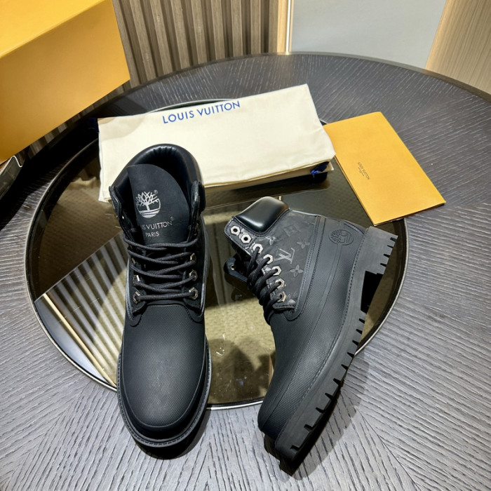 LV BOOTS L000035