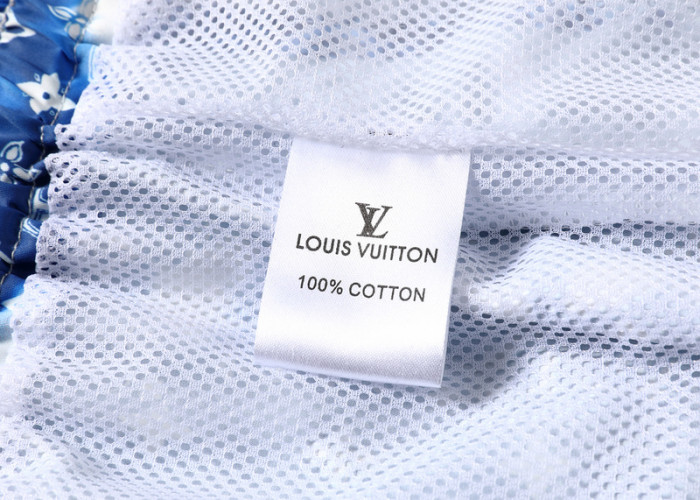 LV CLOTHES V0001