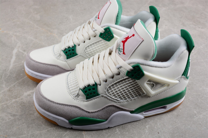 Jordan 4 Retro SB Pine Green DR5415-103