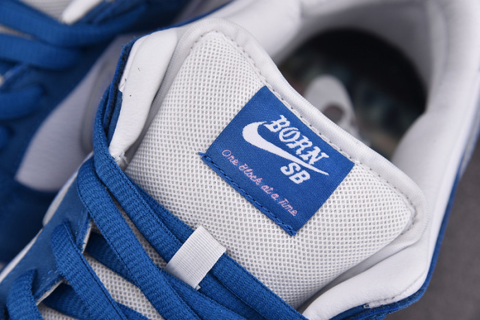 Nike SB Dunk Low Born x Raised One Block At A Time FN7819-400