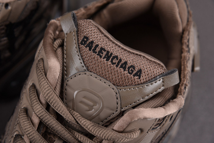 RUNNER SNEAKER RS050