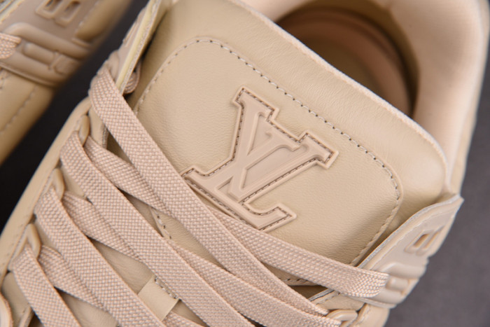 LV SNEAKER LV-000091