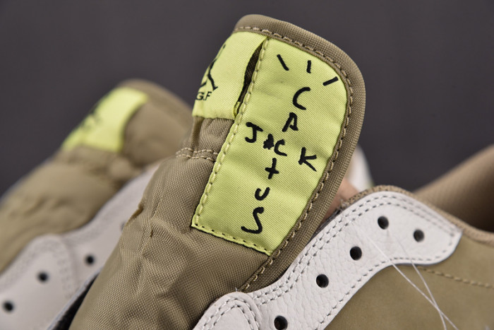 Travis Scott x Air Jordan 1 Low Golf FZ3124-200