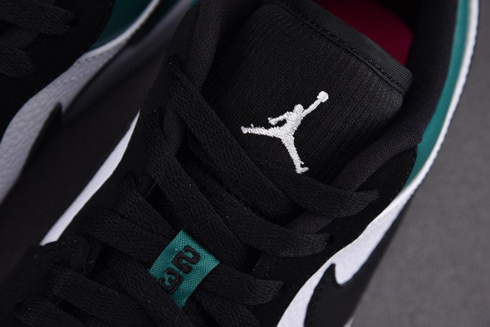 Jordan 1 Low Mystic Green 553558-113