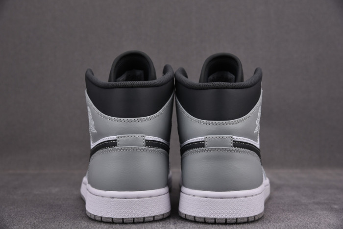 AIR JORDAN 1 MID “LIGHT SMOKE GREY” 554724-078