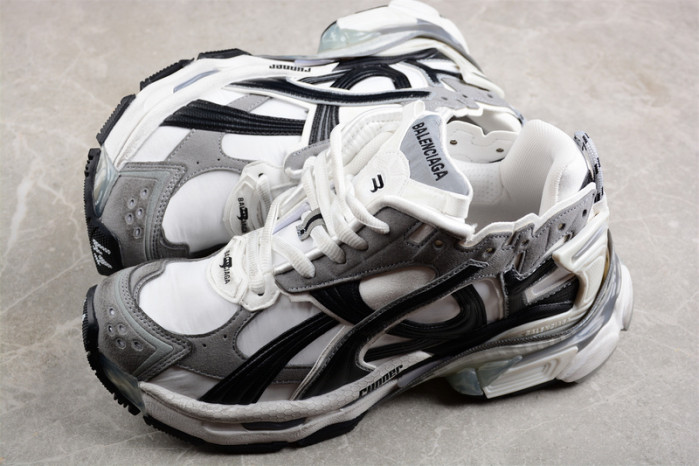 RUNNER SNEAKER RS071