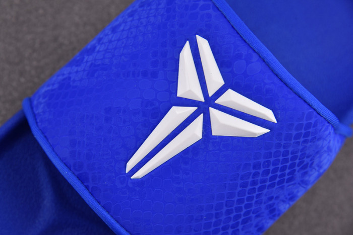 Kobe Bryant x Offcourt Slide 