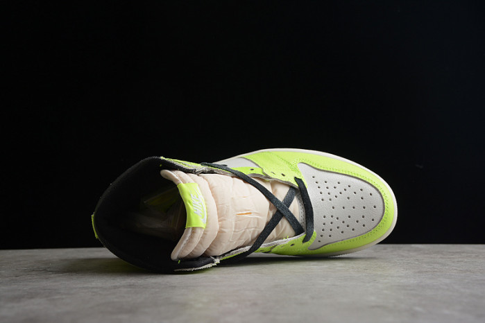 Air Jordan 1 High OG ‘Visionaire’ 555088-702