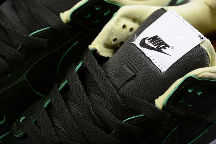 Nike Dunk Low Avocado (W) DM7606-300