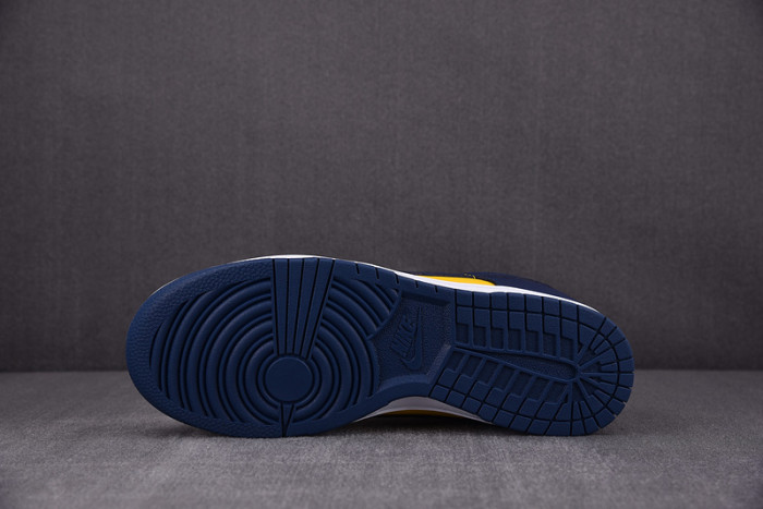 NIKE DUNK LOW MICHIGAN DD1391-700