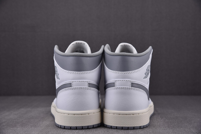 Air Jordan 1 Mid Neutral Grey 554724-135