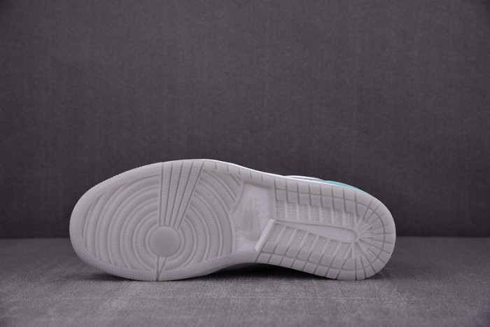 Jordan 1 Low SE New Emerald DN3705-301