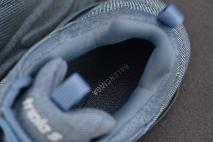 TRIPLES TRAINER SNEAKERS 2000116