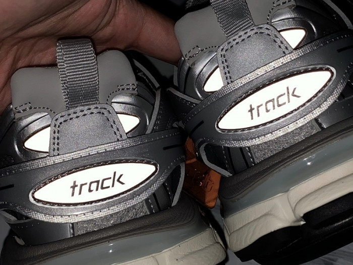 TRACK SNEAKER TS135