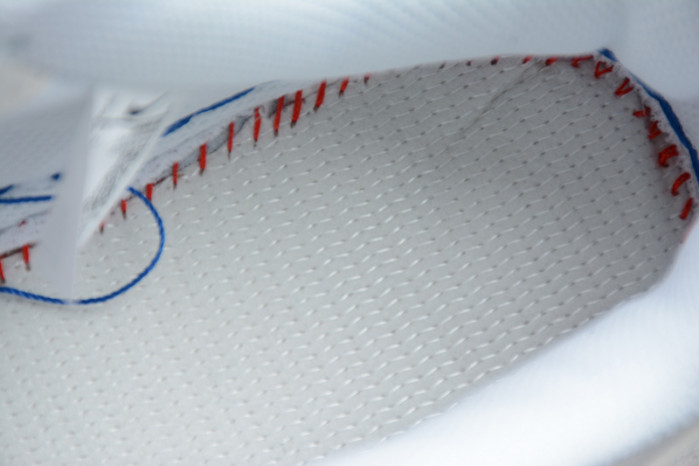 Uninterrupted Nike Air Force 1 Low CQ0494-100