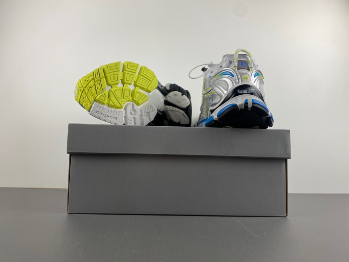 RUNNER SNEAKER RS098