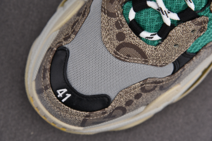 TRIPLES TRAINER SNEAKERS 2000040