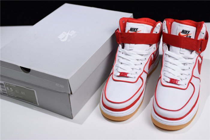NIKE Air Force 1 High 07 LV8 806403-101