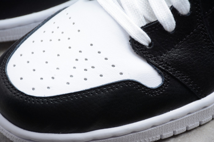 Air Jordan 1 Mid black noble red BQ6472-016