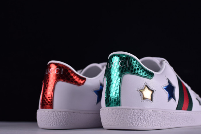 G*u*i ace embroidered low-top sneaker with colorful stars 431942-a38g1