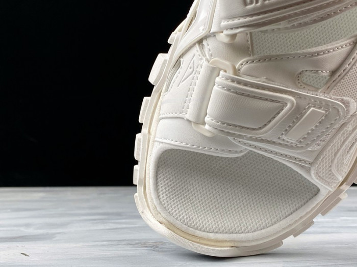 Track 4.0 Sandals white 617542 W2CC1 9000