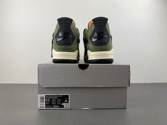 Undefeated x Air Jordan 4 Retro 2025 IB1519-200